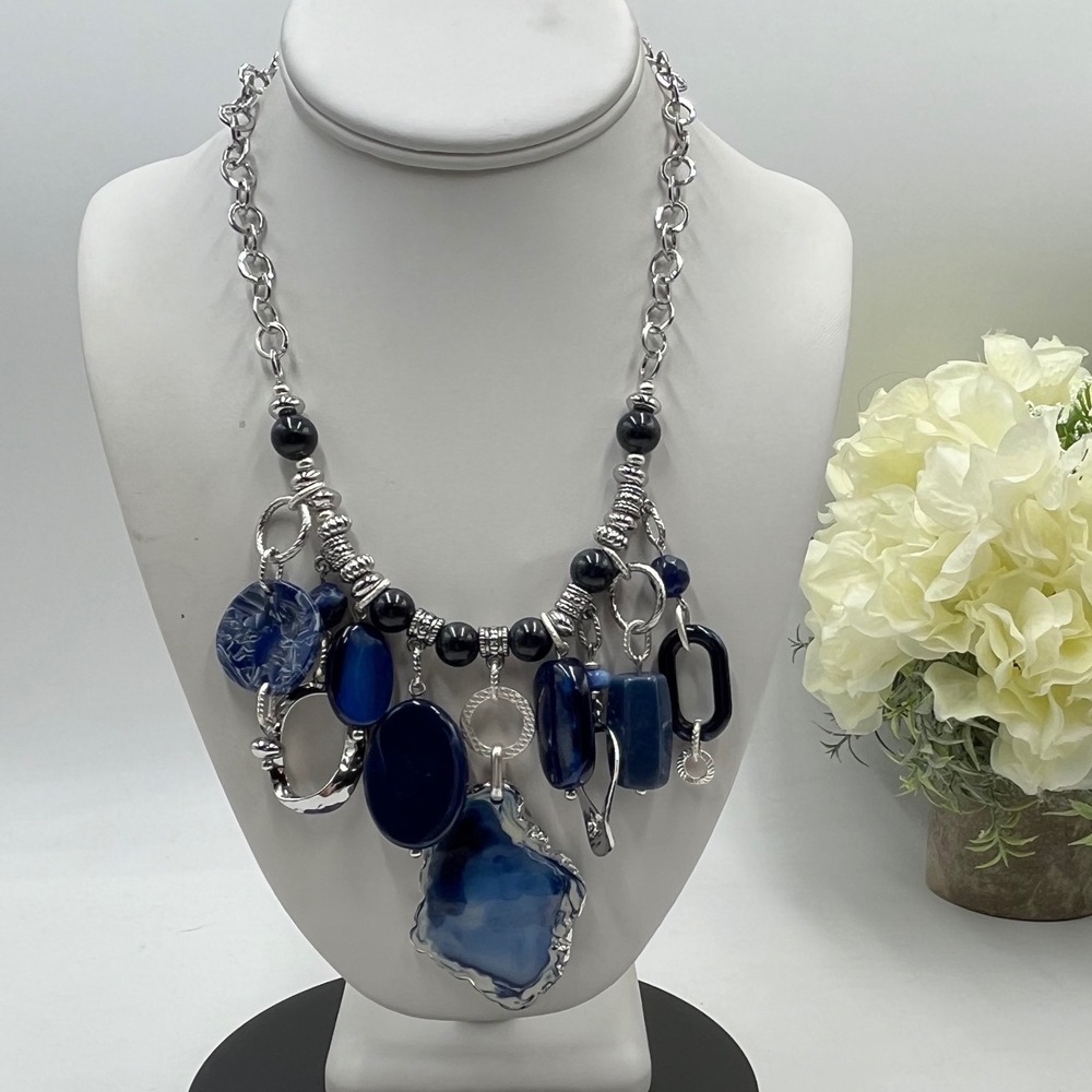 Chicos Blue Mixed Material Silver Tone Chain‎ Statement Necklace New